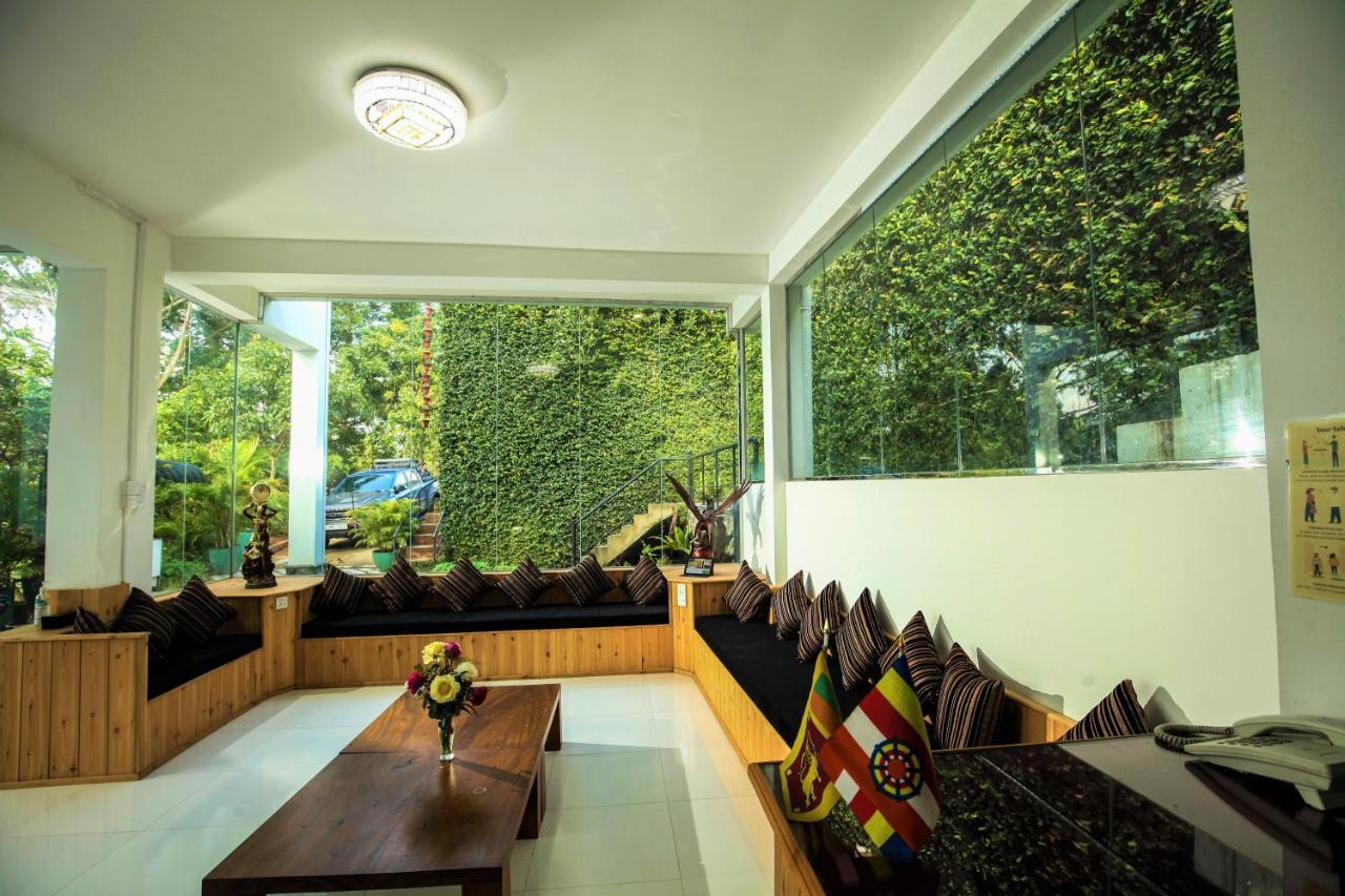 Sangrilla Holiday Resort - Level 1 Certified Bandarawela Exterior photo