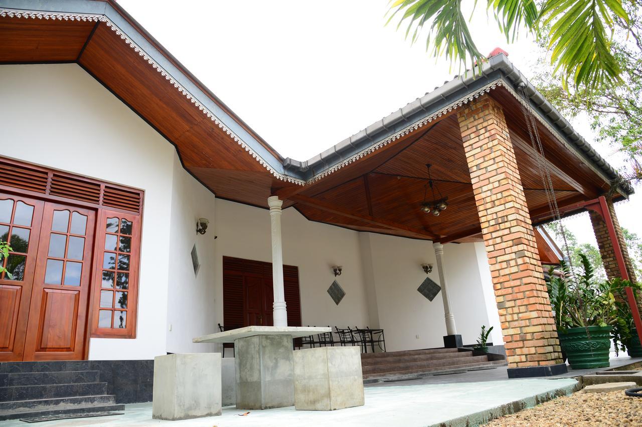 Sangrilla Holiday Resort - Level 1 Certified Bandarawela Exterior photo